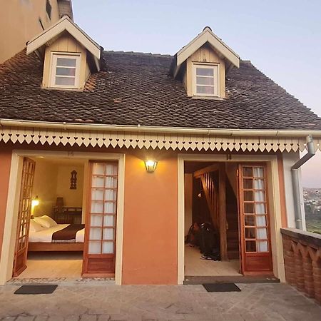 Tsara Guest House เฟียนารันท์โซ ภายนอก รูปภาพ